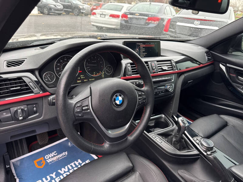 2015 BMW 3 Series 335i photo 25