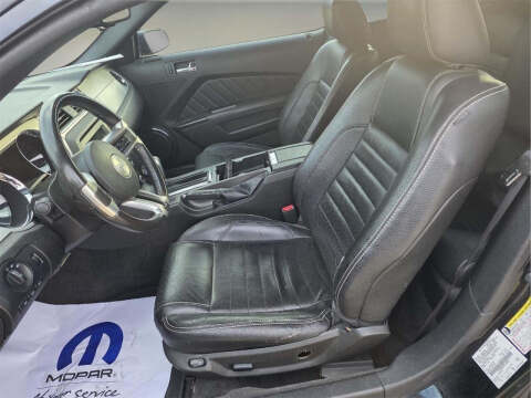 2011 Ford Mustang V6 Premium