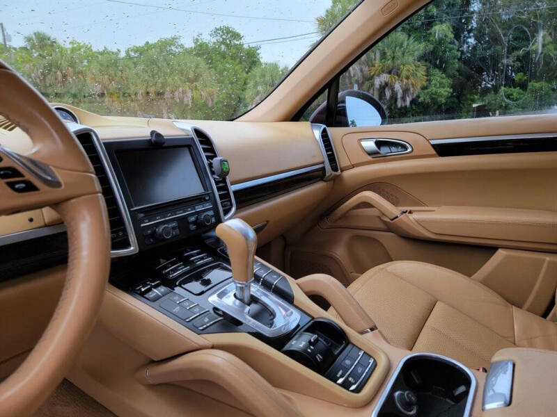 2012 Porsche Cayenne Tiptronic