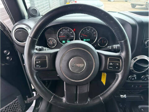 2011 Jeep Wrangler Unlimited Sahara