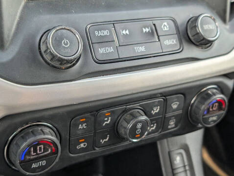 2018 GMC Acadia SLE-2