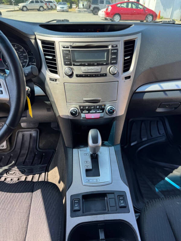 2012 Subaru Outback 2.5i Premium