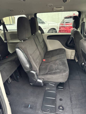 2017 Dodge Grand Caravan SE