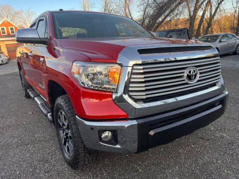 2015 Toyota Tundra for sale at Dracut's Car Connection in Methuen MA