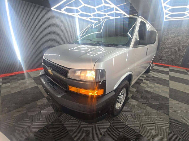 2020 Chevrolet Express 2500