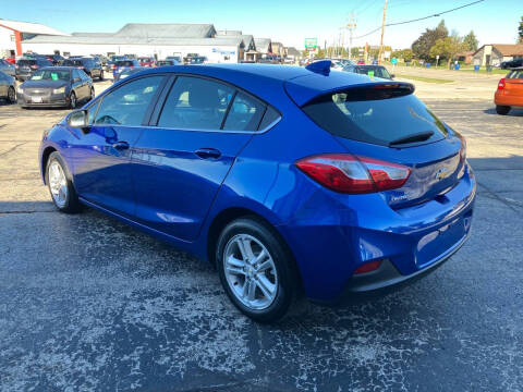 2017 Chevrolet Cruze LT Auto