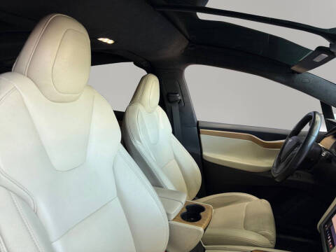 2020 Tesla Model X Long Range