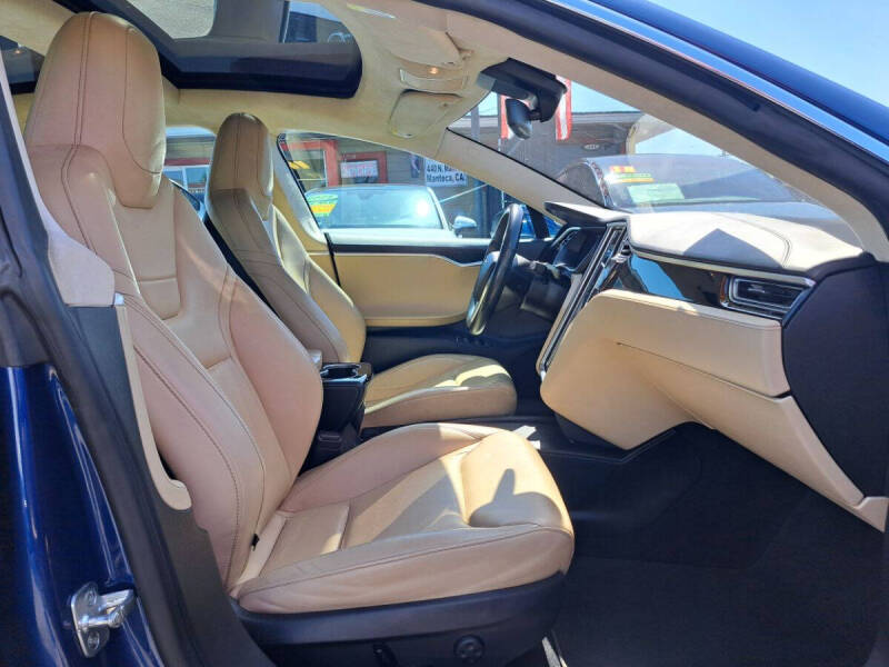 2016 Tesla Model S