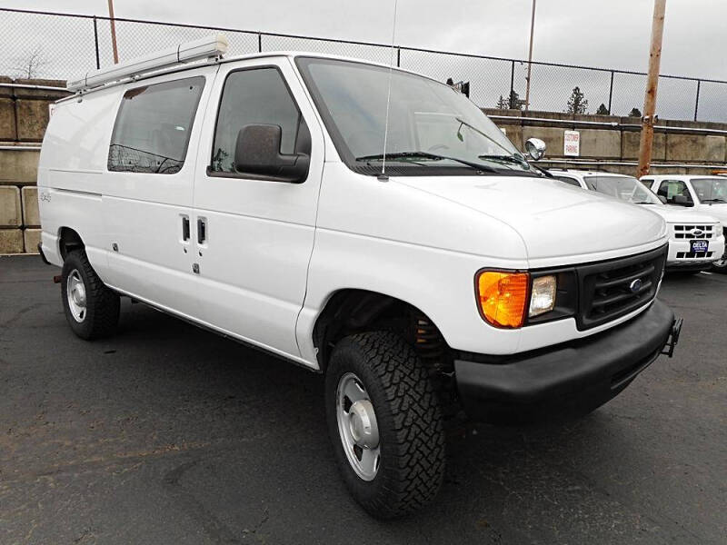 2003 Ford E-Series E-250