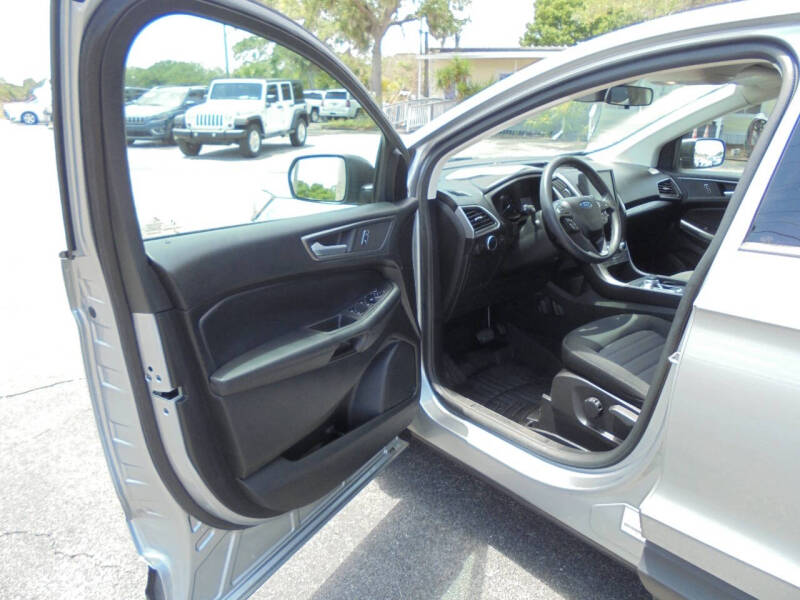 2024 Ford Edge SE