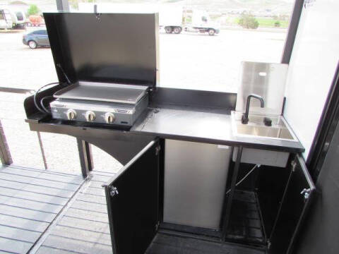 2025 Forest River 38 VERANDA