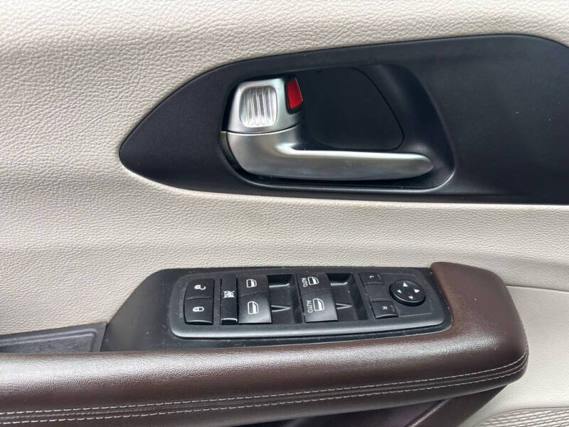 2020 Chrysler Pacifica Touring