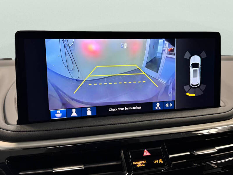 2025 Acura MDX w/Tech