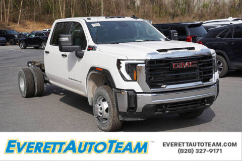 2025 GMC Sierra 3500HD CC for sale at Everett Chevrolet Buick GMC in Hickory NC