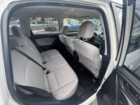 2015 Subaru Forester 2.5i