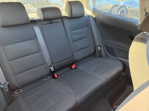 2011 Volkswagen Golf 2.5L PZEV