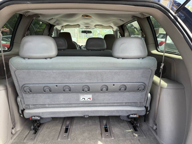 2002 Dodge Caravan SE