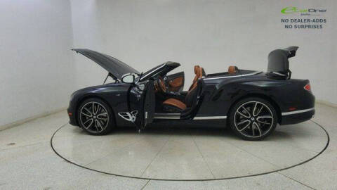 2022 Bentley Continental GTC V8
