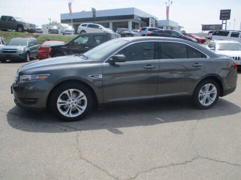 2016 Ford Taurus SEL