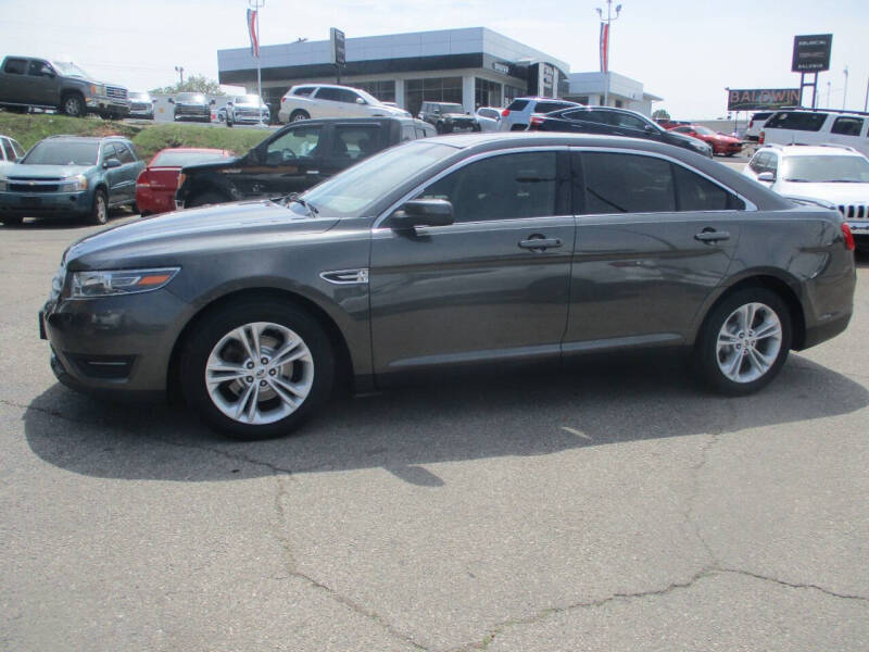 2016 Ford Taurus SEL