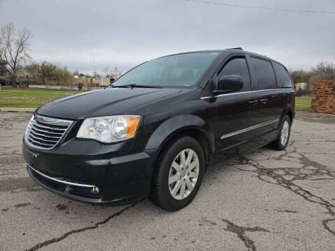 2014 Chrysler Town and Country for sale at Empire Auto Remarketing in Shawnee OK