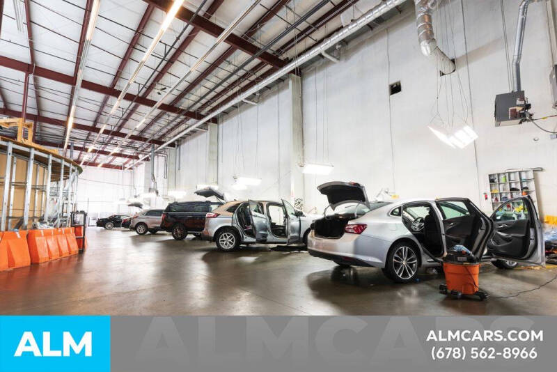 2024 Chrysler Pacifica Plug-In Hybrid Select