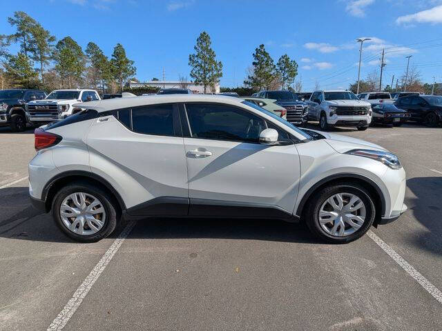 2021 Toyota C-HR LE