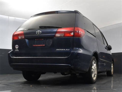 2004 Toyota Sienna
