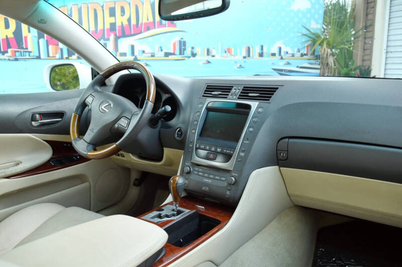 2011 Lexus GS 450h