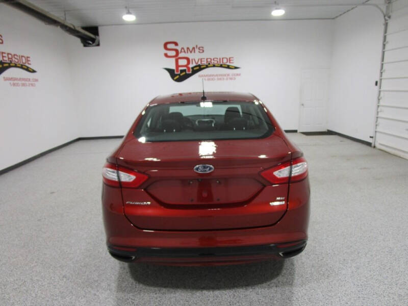 2014 Ford Fusion SE