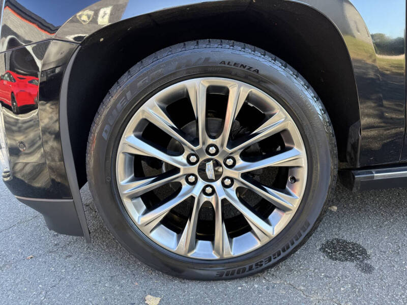 2020 Cadillac Escalade ESV Premium Luxury