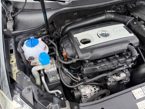 2012 Volkswagen GTI Base PZEV