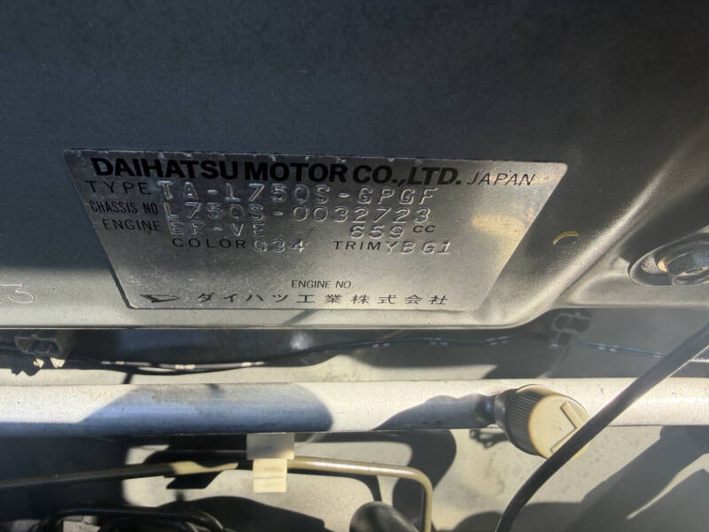 2000 Daihatsu Naked