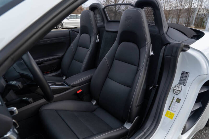 2024 Porsche 718 Boxster Style Edition