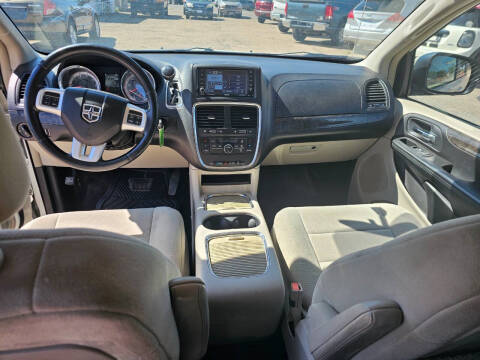 2011 Dodge Grand Caravan Crew