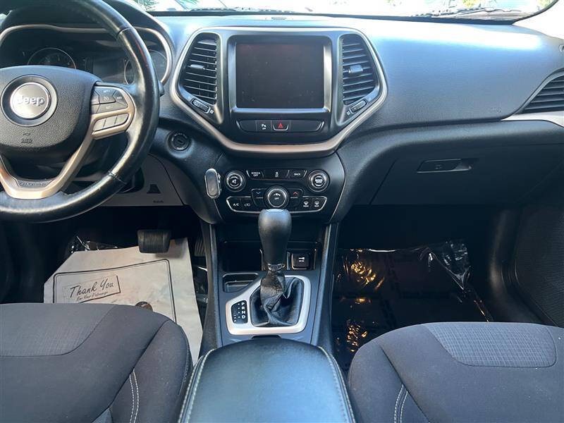 2017 Jeep Cherokee Latitude
