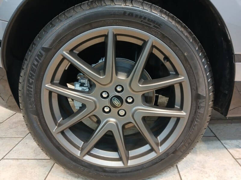 2022 Land Rover Range Rover Velar P250 R-Dynamic S