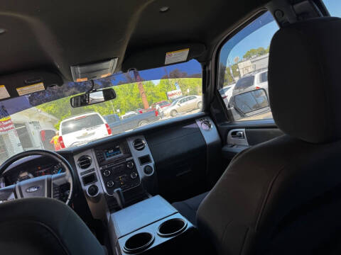 2017 Ford Expedition XLT