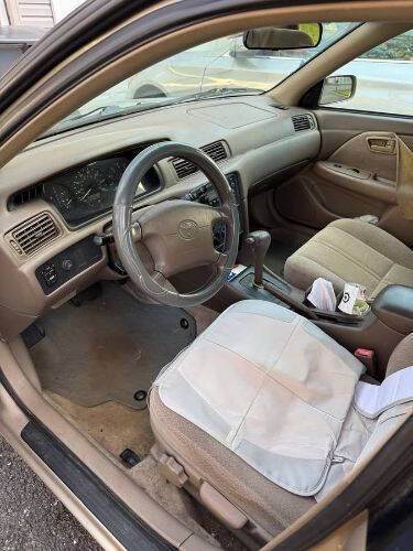2000 Toyota Camry