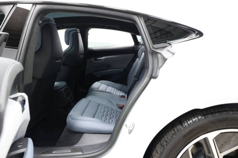 2023 Audi RS e-tron GT quattro