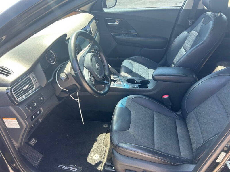 2017 Kia Niro EX