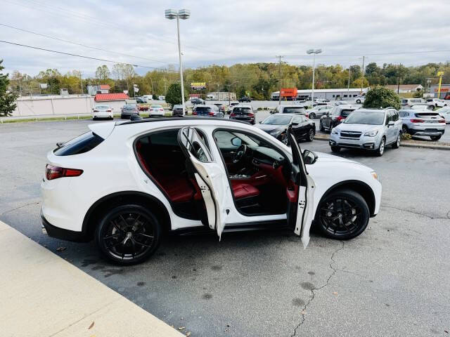 2021 Alfa Romeo Stelvio Sprint