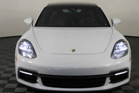 2018 Porsche Panamera