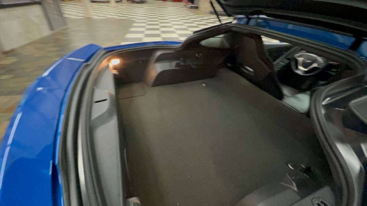 2015 Chevrolet Corvette 14