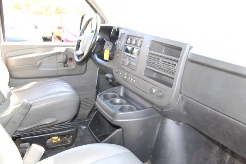 2013 GMC Savana 3500