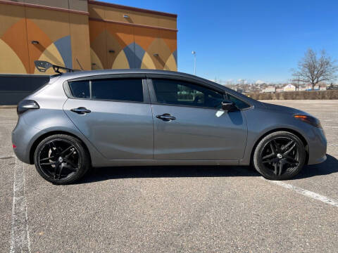 2015 Kia Forte5 SX