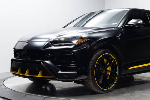 2022 Lamborghini Urus
