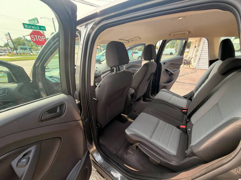 2017 Ford Escape S