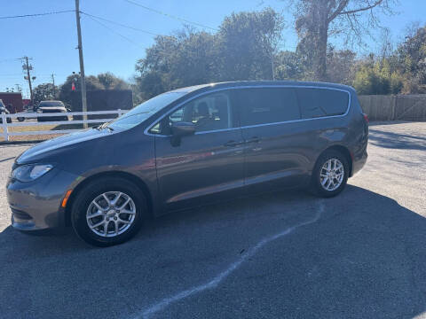 2017 Chrysler Pacifica Touring