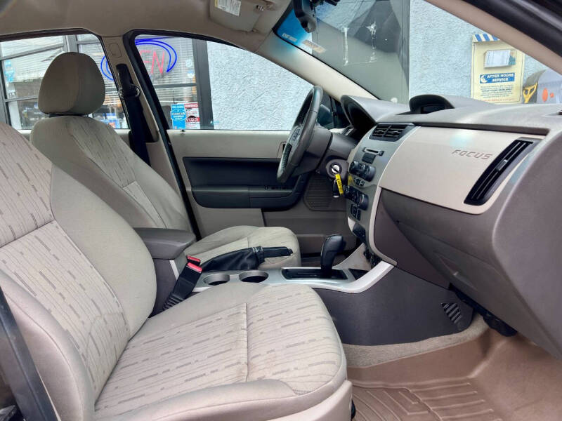 2011 Ford Focus SE